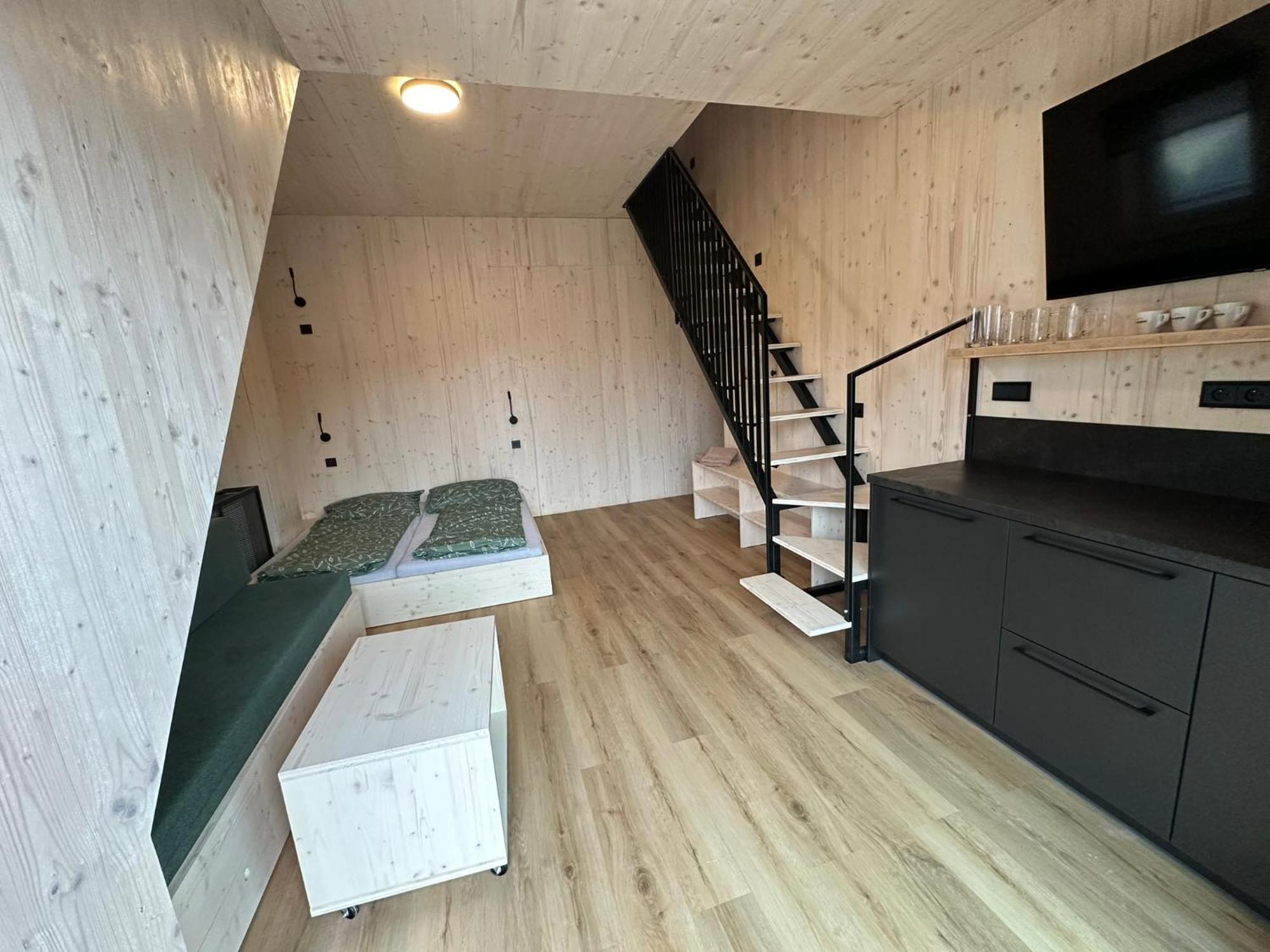 Penzion A Restaurace Pod Sjezdovkou Cenkovice Exteriör bild