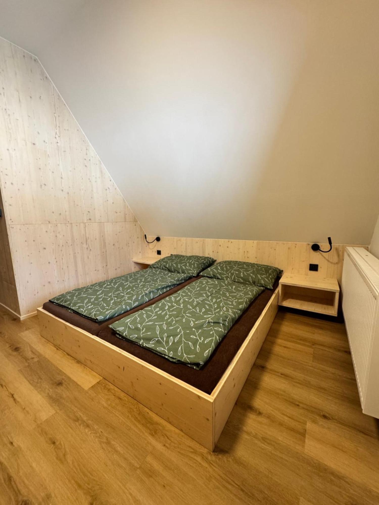 Penzion A Restaurace Pod Sjezdovkou Cenkovice Exteriör bild
